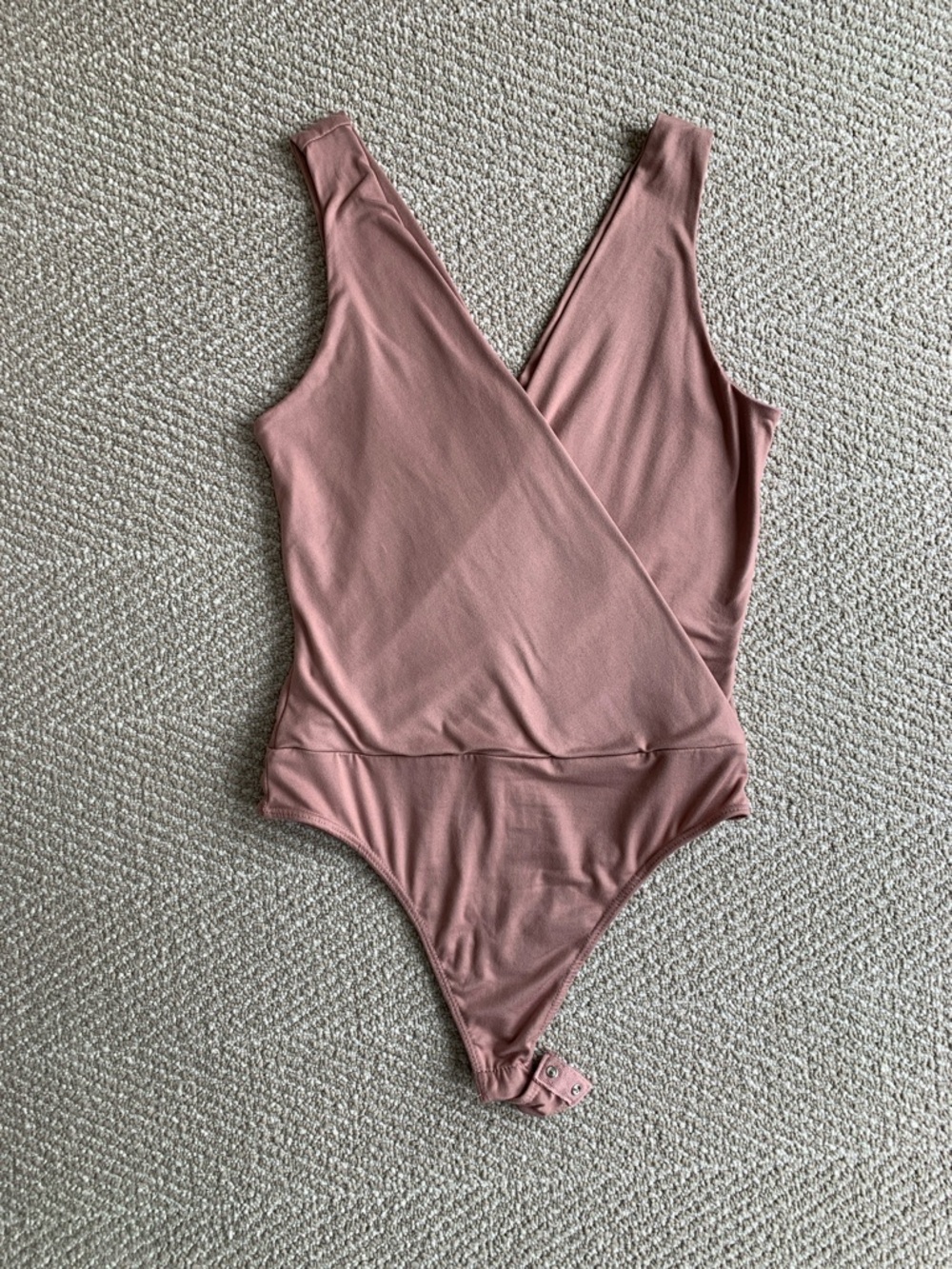 Vici Dusty Rose Wrap Bodysuit | Feminine Minimal / Date Night Top | Size Small